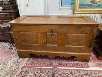 Barokní truhla masiv I  Barokní truhla masiv I