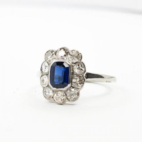 Briliantový prstense safírem Briliantový prstense safírem