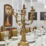 Luxusní mosazné svícny v rokokovém stylu. 79 cm Luxusní mosazné svícny v rokokovém stylu. 79 cm