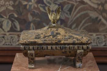 166. Luxusní kazeta na doutníky 166. Luxusní kazeta na doutníky