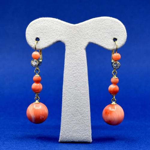 Zlaté náušnice s korály Zlaté náušnice s korály