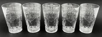 Pět skleniček s písmeny v medailonu Pět skleniček s písmeny v medailonu