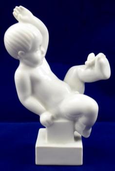 Chlapeček s mouchou - Bing & Grondahl, Kodaň Chlapeček s mouchou - Bing & Grondahl, Kodaň