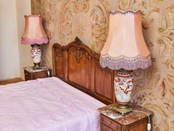 Párové stolní lampy Satsuma z období Meidži Párové stolní lampy Satsuma z období Meidži