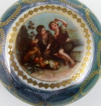 Aich, Doubí - Porcelánová dózička Aich, Doubí - Porcelánová dózička