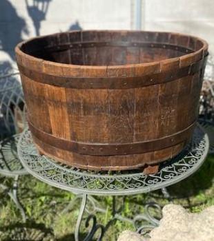 Dřevěná nádoba  Dřevěná nádoba