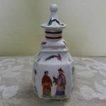 Malovaná porcelánová nádoba, pozdní biedermeier Malovaná porcelánová nádoba, pozdní biedermeier