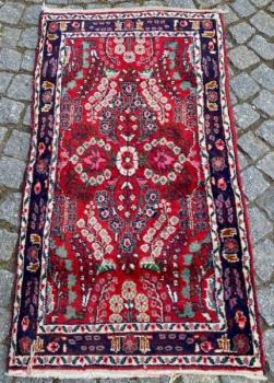 Koberec ručně tkaný 48A  Koberec ručně tkaný 48A