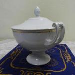 Zlacená terina / mísa - Thun, Klášterec nad Ohří Zlacená terina / mísa - Thun, Klášterec nad Ohří