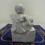 Keramická soška, děvčátko s miminkem - Bechyně Keramická soška, děvčátko s miminkem - Bechyně