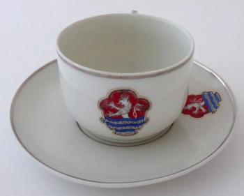 Šálek a podšálek, znak města Karlovy Vary Šálek a podšálek, znak města Karlovy Vary