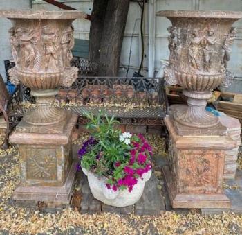 Mramorové párové vázy A  Mramorové párové vázy A