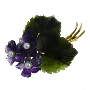 Zlatá brož ve tvaru fialky Zlatá brož ve tvaru fialky