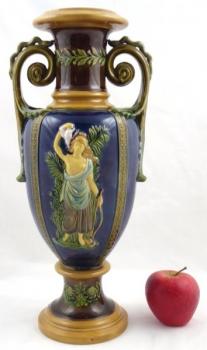 Váza amfora s dívkami - B. Bloch, Unčín Váza amfora s dívkami - B. Bloch, Unčín