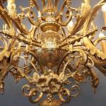 Starožitný zámecký lustr na 24 žárovek Starožitný zámecký lustr na 24 žárovek