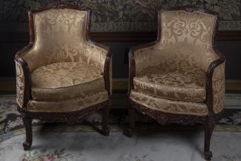 268. Sada 5 křesel v rokokovém stylu 268. Sada 5 křesel v rokokovém stylu