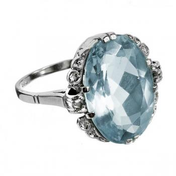 Zlatý prsten s akvamarínem a routami Zlatý prsten s akvamarínem a routami