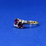 Zlatý prsten s rubíny a brilianty Zlatý prsten s rubíny a brilianty