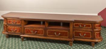 296. Skřínka pod televizi v barokním stylu 296. Skřínka pod televizi v barokním stylu