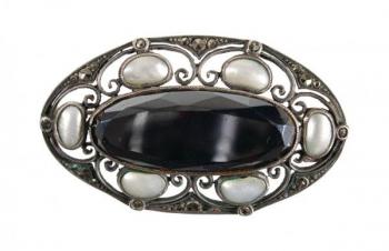 Theodor Fahrner, Secesní stříbrná brož Theodor Fahrner, Secesní stříbrná brož