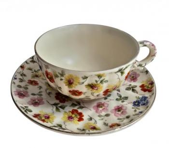 Keramický čajový šálek s podšálkem zn. Bihl Keramický čajový šálek s podšálkem zn. Bihl