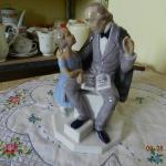 Porcelánová soška: Čtenář Porcelánová soška: Čtenář
