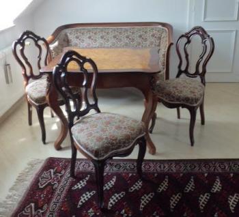 Souprava se stolem a 3 židlemi s dárkem ( Sofa ) Souprava se stolem a 3 židlemi s dárkem ( Sofa )