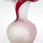 Vázička s růžovým pruhem Vázička s růžovým pruhem