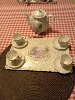 Porcelánový servis Porcelánový servis