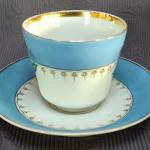 Šálek s podšálkem, květinový dekor  Šálek s podšálkem, květinový dekor