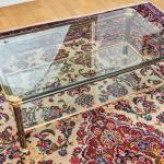 Designový konferenční stolek z čirého skla a kovu Designový konferenční stolek z čirého skla a kovu