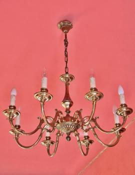 Osmiramenný lustr z leštěné mosazi. Perfektní stav Osmiramenný lustr z leštěné mosazi. Perfektní stav