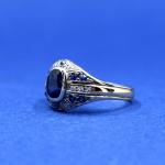 Zlatý prsten se safírem a brilianty, 1940 Zlatý prsten se safírem a brilianty, 1940