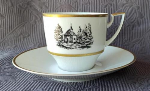 Šálek s podšálkem II., zn. Pirkenhammer  Šálek s podšálkem II., zn. Pirkenhammer