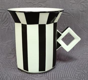 Hrnek, zn. Dubí, Jiří Laštovička  Hrnek, zn. Dubí, Jiří Laštovička