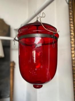 Závěsná stropnice červená Závěsná stropnice červená