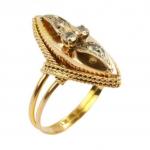 Starožitný zlatý prsten s leukosafíry Starožitný zlatý prsten s leukosafíry