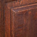 Starožitná drásaná kredenc z 19. století. Dub Starožitná drásaná kredenc z 19. století. Dub