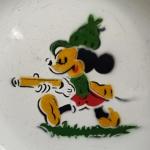 Smaltovaný talíř hluboký, dětský motiv, zn. Sfinx  Smaltovaný talíř hluboký, dětský motiv, zn. Sfinx