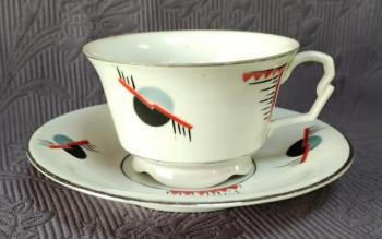 Šálek s podšálkem Art Deco, zn. Stružná Šálek s podšálkem Art Deco, zn. Stružná