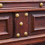 Neorenesanční komoda z masivního dubu cca 1800 Neorenesanční komoda z masivního dubu cca 1800