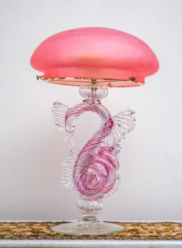 Skleněná stolní lampa v renesančním stylu Skleněná stolní lampa v renesančním stylu