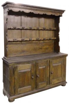 Dubový příborník z konce 18. století Dubový příborník z konce 18. století