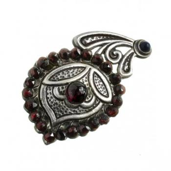 Stříbrná brož s českými granáty Stříbrná brož s českými granáty