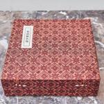 Japonský porcelánový holicí talíř Imari v dárkové Japonský porcelánový holicí talíř Imari v dárkové