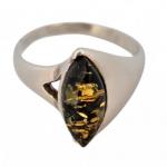 Stříbrný prsten se zeleným jantarem Stříbrný prsten se zeleným jantarem