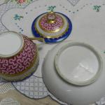 Větší hrnek, ŠaPo s poklopem - Empír Větší hrnek, ŠaPo s poklopem - Empír