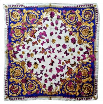 ŠÁTEK VERSACE S MOTÝLY A BERUŠKAMI ŠÁTEK VERSACE S MOTÝLY A BERUŠKAMI