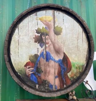 Závěsný sud zdobený romantickým motivem B  Závěsný sud zdobený romantickým motivem B