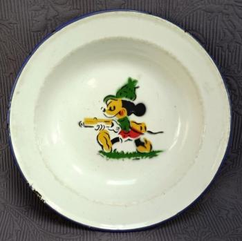 Smaltovaný talíř hluboký, dětský motiv, zn. Sfinx Smaltovaný talíř hluboký, dětský motiv, zn. Sfinx